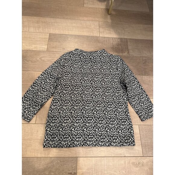Talbots Petite Leopard Print 3/4 Sleeve Top Large petite Cotton/Spandex - Picture 6 of 6